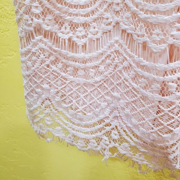 Haute monde blouse size small light pink lace tank sleeveless romantic rosette - Picture 2 of 10